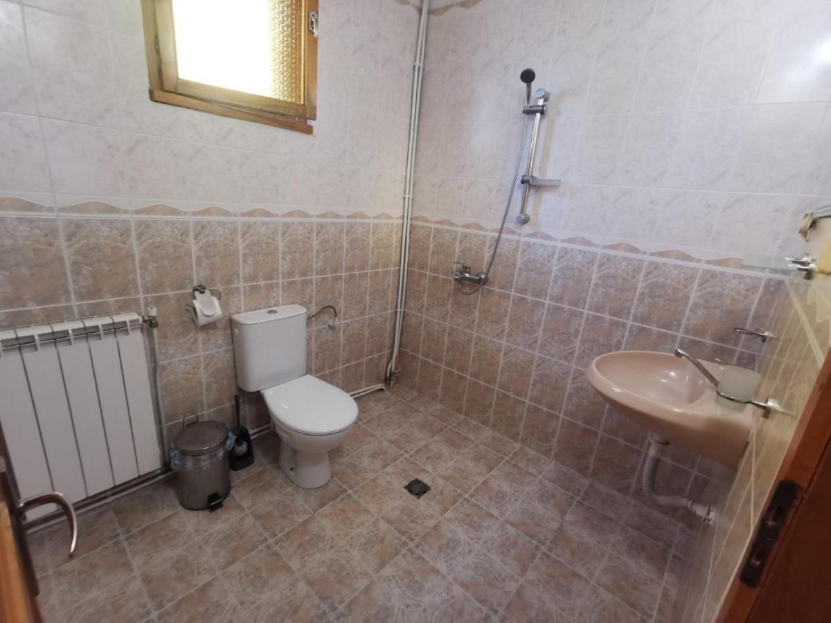Къща За Гости "Марина Ливада" Velingrad Exterior foto