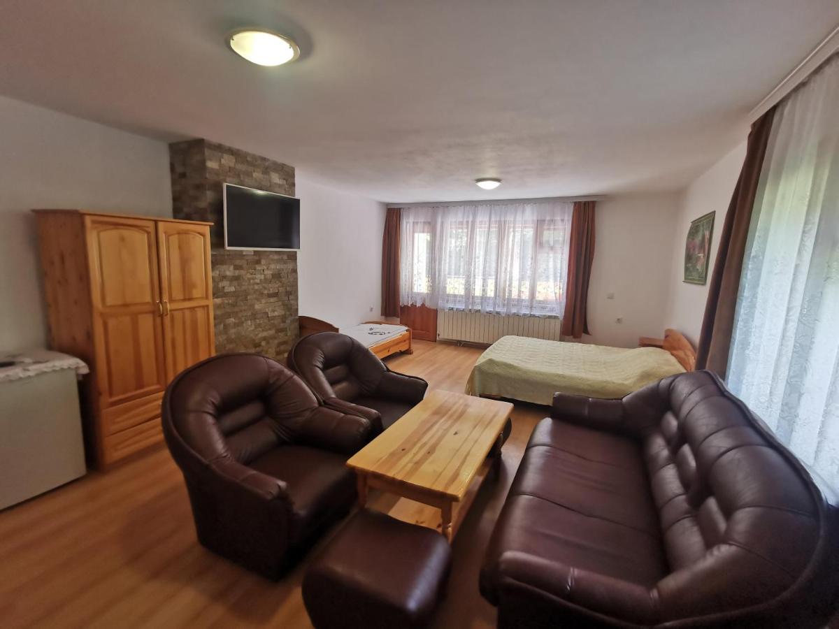 Къща За Гости "Марина Ливада" Velingrad Exterior foto